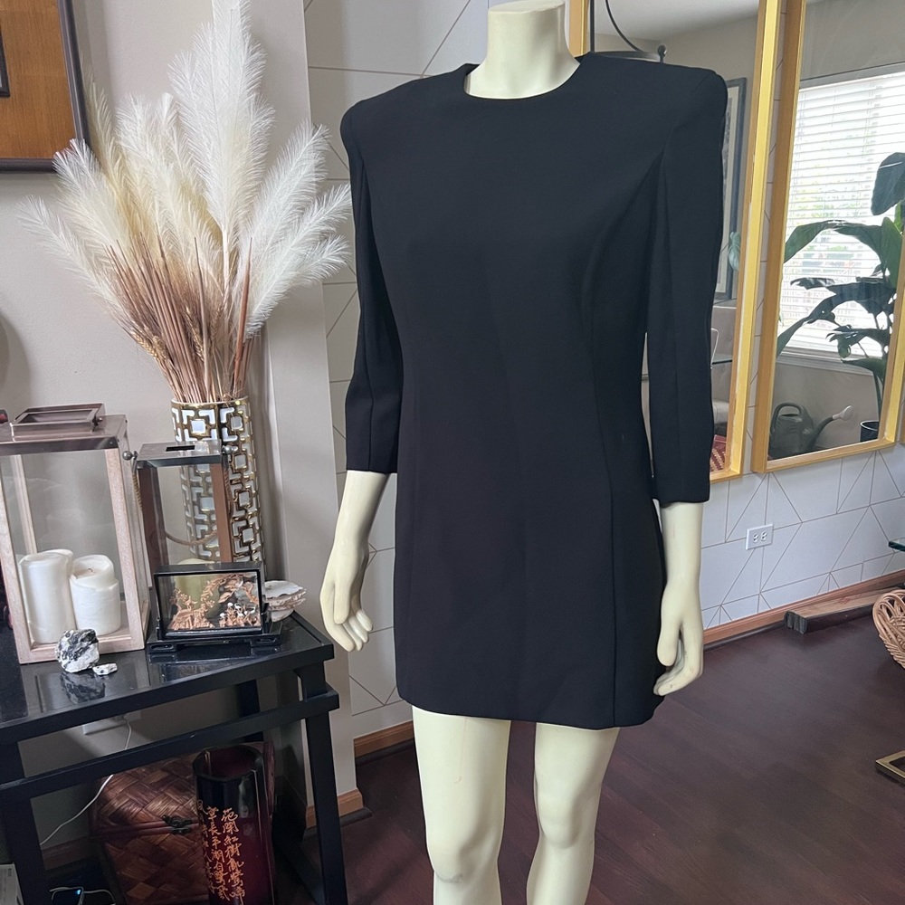 ZARA LONG SLEEVED SHIFT DRESS W/ SHOULDER PADS